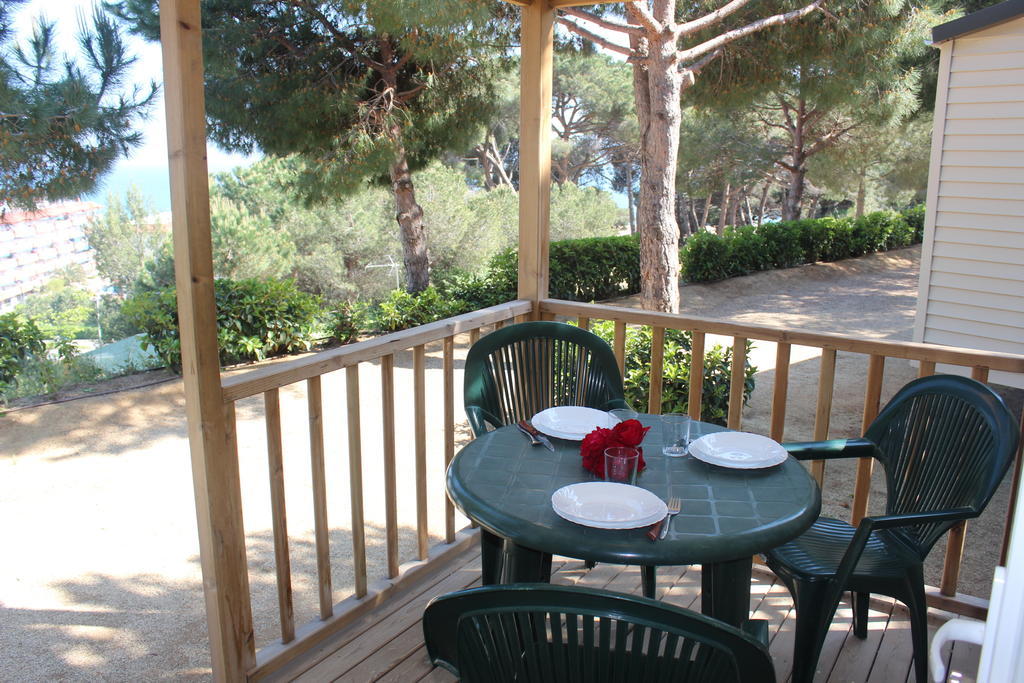 Hotel El Carlitos Arenys de Mar Pokoj fotografie
